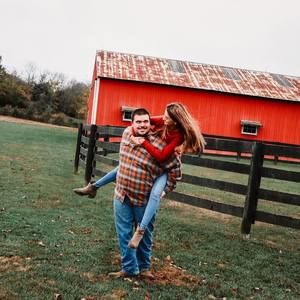 Meet your Posher, Emily c